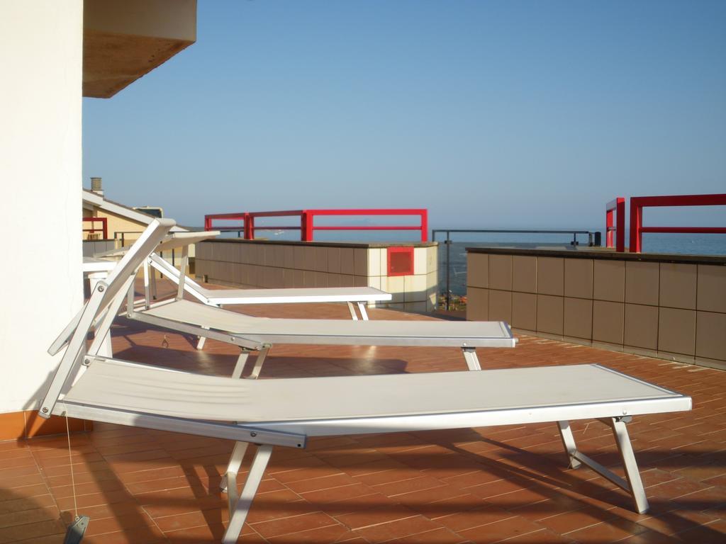 Hotel Neptunus Nettuno Exterior foto